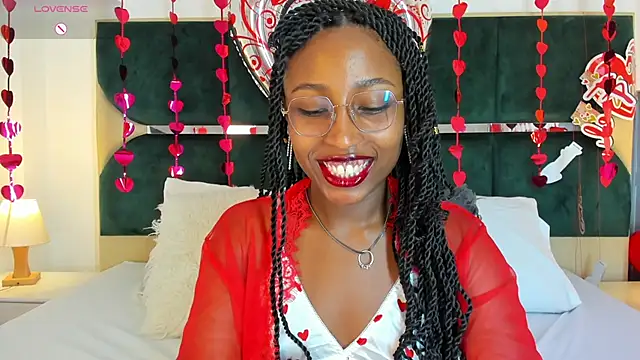 Snapshot of EmmaSanzz_ chatting on February 2025 11:36:02 PM EmmaSanzz online show from February 2025 11:36:02 PM