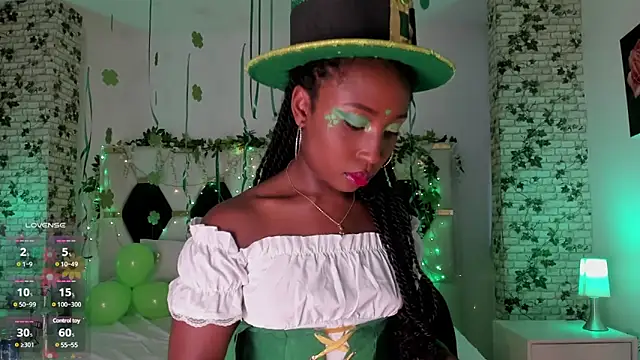 Snapshot of EmmaSanzz_ chatting on March 2025 11:53:02 AM EmmaSanzz online show from March 2025 11:53:02 AM