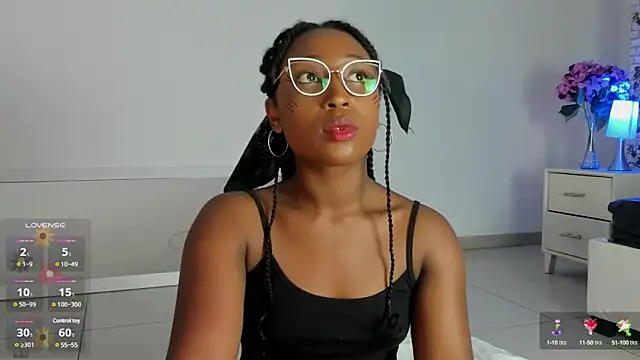 Snapshot of EmmaSanzz_ chatting on March 2025 11:27:02 AM EmmaSanzz online show from March 2025 11:27:02 AM