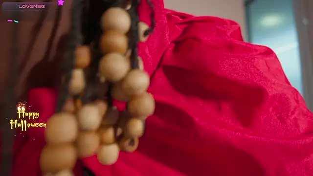 Snapshot of EmmaSanzz_ chatting on October 2025 11:31:02 AM EmmaSanzz online show from October 2025 11:31:02 AM