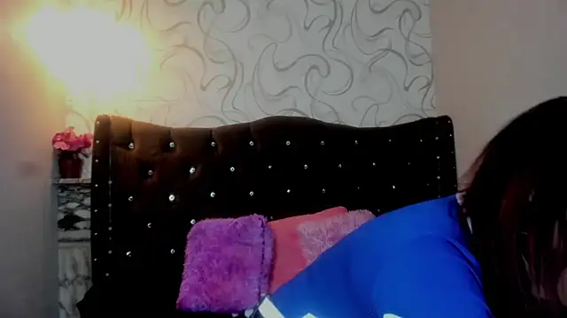 Snapshot of moniquehicks chatting on October 2025 03:23:02 PM moniquehicks online show from October 2025 03:23:02 PM