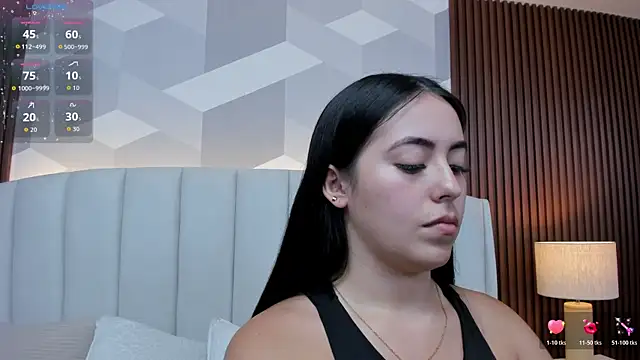 Snapshot of Julietasantos__ chatting on November 2025 06:26:01 PM Julietasantos online show from November 2025 06:26:01 PM