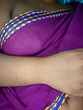 Snapshot of Kotha_-Moni chatting on April 2026 05:03:02 PM Kotha -Moni online show from April 2026 05:03:02 PM