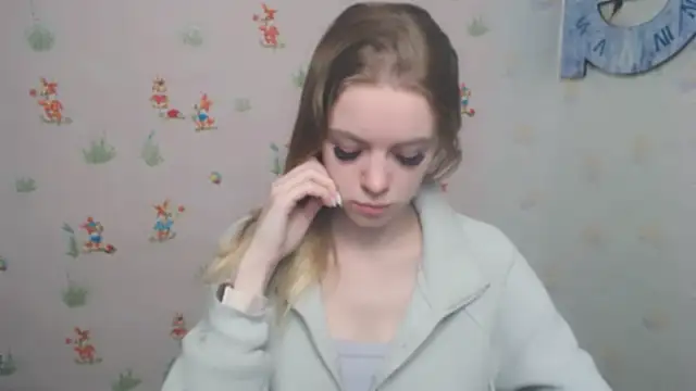 AliceFlirtt  online show from December 2024 03:06:01 PM