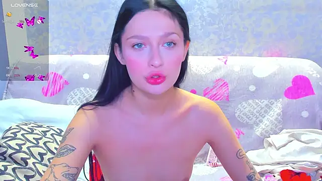 Vanessa Florence online show from November 2025 01:41:01 AM