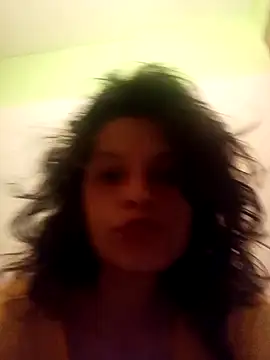 Snapshot of Julieta_Paz chatting on April 2026 07:33:02 AM Julieta Paz online show from April 2026 07:33:02 AM