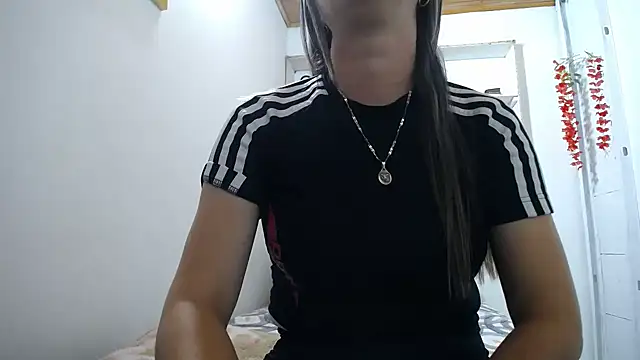 Snapshot of Luna_girlhot_ chatting on April 2026 06:24:02 PM Luna girlhot online show from April 2026 06:24:02 PM