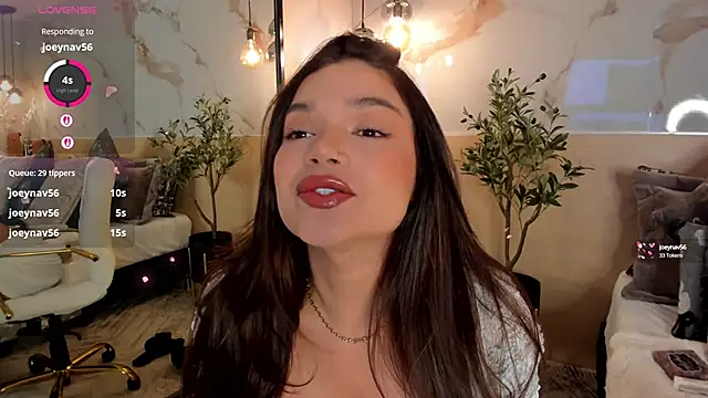 LeaThompson online show from September 2025 11:26:01 PM