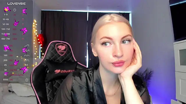 Kimmy powell online show from September 2025 05:07:01 AM