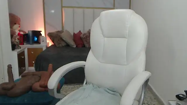 Snapshot of annita_cooper_ chatting on February 2025 07:05:02 PM annita cooper online show from February 2025 07:05:02 PM