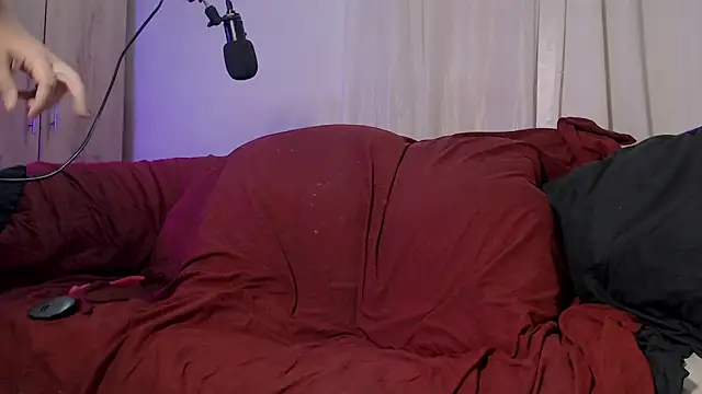 Snapshot of anotherbigboy_ chatting on October 2025 02:18:02 PM anotherbigboy  online show from October 2025 02:18:02 PM