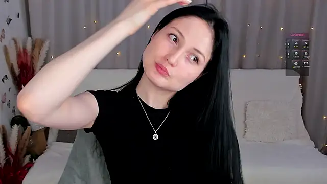 Snapshot of LisaMooore chatting on January 2025 12:34:02 AM LisaMooore online show from January 2025 12:34:02 AM