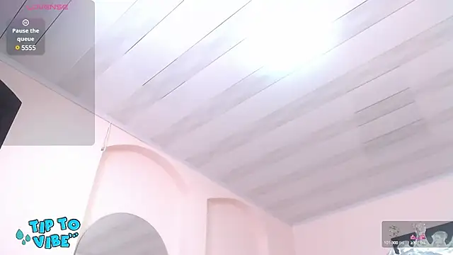 Snapshot of tamarafoxy_ chatting on December 2024 10:45:02 AM tamarafoxy online show from December 2024 10:45:02 AM