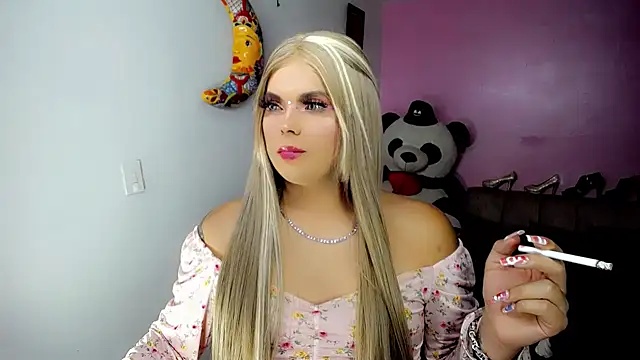 Snapshot of SweetKim21 chatting on January 2025 06:11:01 AM SweetKim21 online show from January 2025 06:11:01 AM