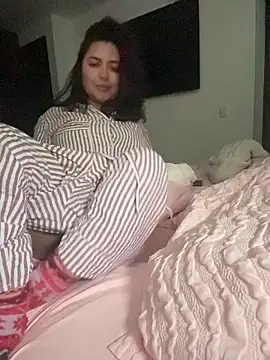 Snapshot of sukhakunis1 chatting on March 2026 11:43:02 AM sukhakunis1 online show from March 2026 11:43:02 AM