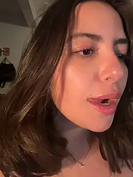 Snapshot of sukhakunis1 chatting on April 2026 12:19:01 AM sukhakunis1 online show from April 2026 12:19:01 AM