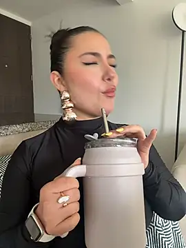 Snapshot of sukhakunis1 chatting on April 2026 02:25:02 PM sukhakunis1 online show from April 2026 02:25:02 PM