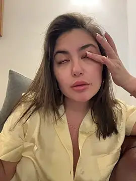 Snapshot of sukhakunis1 chatting on April 2026 03:09:01 AM sukhakunis1 online show from April 2026 03:09:01 AM