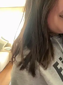 Snapshot of sukhakunis1 chatting on April 2026 05:26:02 PM sukhakunis1 online show from April 2026 05:26:02 PM