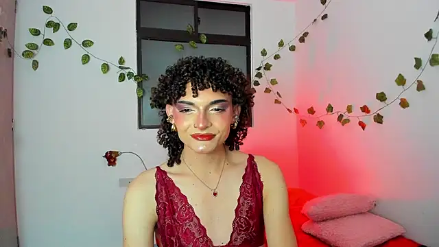 Snapshot of lucianromero chatting on March 2025 02:41:01 AM lucianromero online show from March 2025 02:41:01 AM