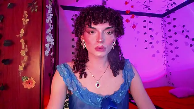 Snapshot of lucianromero chatting on March 2026 05:04:02 AM lucianromero online show from March 2026 05:04:02 AM