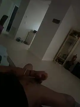 Snapshot of ellcocojv chatting on December 2024 03:49:02 PM ellcocojv online show from December 2024 03:49:02 PM