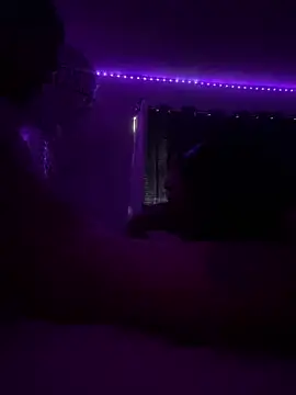 Snapshot of ellcocojv chatting on January 2025 03:44:01 PM ellcocojv online show from January 2025 03:44:01 PM