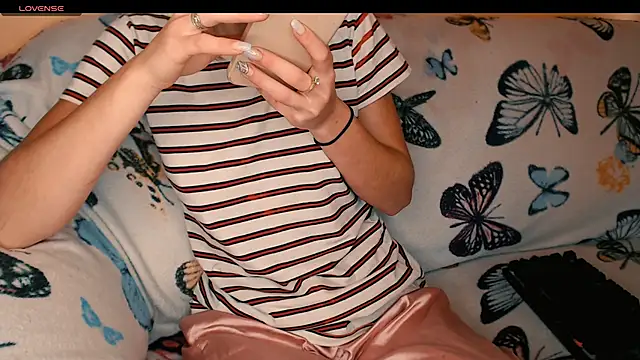 Perversdemlni online show from November 2025 11:38:02 AM