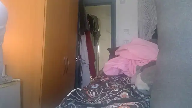 Snapshot of DaddyQuimHot chatting on September 2025 04:20:01 PM DaddyQuimHot online show from September 2025 04:20:01 PM