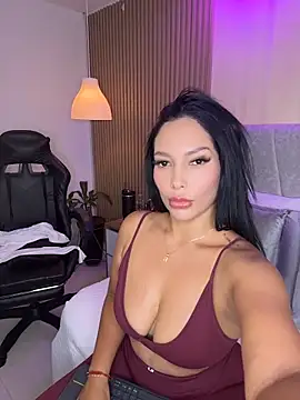 Dakota diaz  online show from May 2026 07:30:01 PM