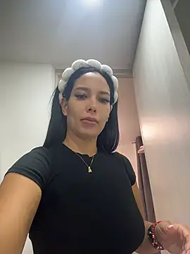 Dakota diaz  online show from May 2026 12:52:02 AM