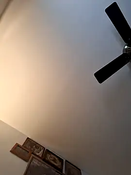 Snapshot of 19bambam87 chatting on March 2026 05:28:01 PM 19bambam87 online show from March 2026 05:28:01 PM