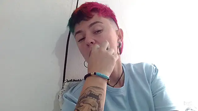 tomboyblue online show from February 2025 07:07:01 PM