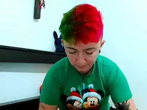 tomboyblue online show from March 2025 04:32:01 PM