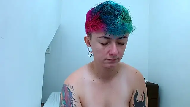 tomboyblue online show from November 2025 03:45:02 PM