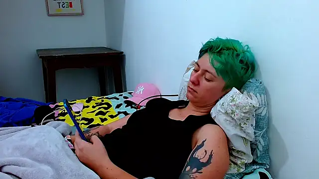 tomboyblue online show from February 2026 08:56:01 PM