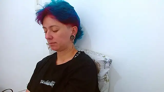 Snapshot of tomboyblue chatting on March 2026 02:00:01 PM tomboyblue online show from March 2026 02:00:01 PM