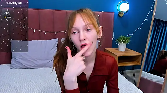 Snapshot of VanillaKelly chatting on February 2025 03:55:02 AM VanillaKelly online show from February 2025 03:55:02 AM