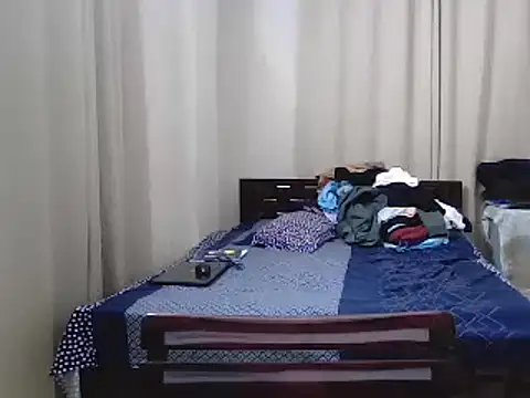 desiboyasif online show from November 2025 04:28:02 PM