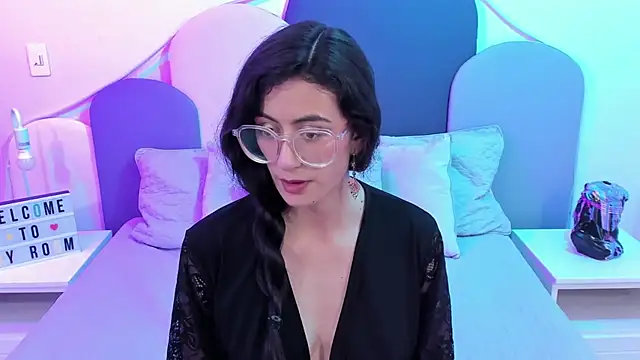 SophieGomez22 online show from February 2025 11:17:01 AM