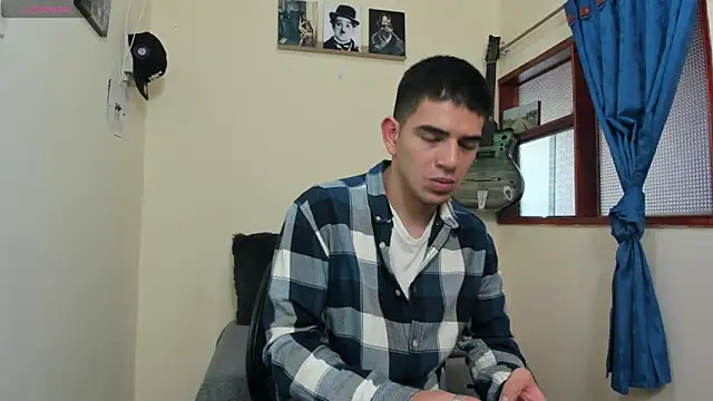 Snapshot of Ares_Johnson chatting on February 2025 05:34:01 PM Ares Johnson online show from February 2025 05:34:01 PM