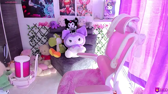 Snapshot of MaddyFooxx chatting on April 2026 08:47:01 PM MaddyFooxx online show from April 2026 08:47:01 PM