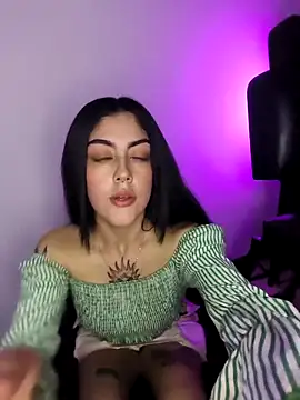 Mazikeen-- online show from October 2025 09:31:02 PM