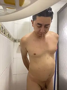 DanielGomez9 online show from March 2025 12:14:02 PM