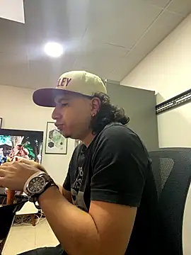 DanielGomez9 online show from January 2026 08:56:01 PM