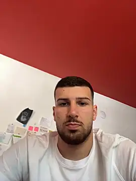 Snapshot of davide__05 chatting on July 2026 10:40:01 AM davide 05 online show from July 2026 10:40:01 AM