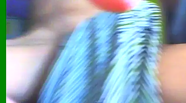 Snapshot of Ian_zaenzz chatting on December 2024 08:49:02 PM Ian zaenzz online show from December 2024 08:49:02 PM