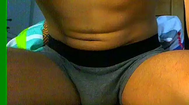 Snapshot of Ian_zaenzz chatting on December 2024 09:28:01 PM Ian zaenzz online show from December 2024 09:28:01 PM