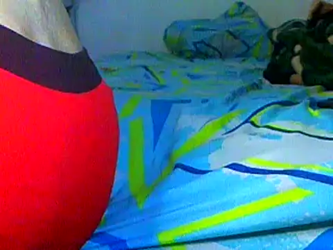 Snapshot of Ian_zaenzz chatting on January 2025 10:08:02 PM Ian zaenzz online show from January 2025 10:08:02 PM