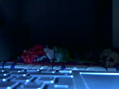 Snapshot of Ian_zaenzz chatting on November 2025 06:08:01 PM Ian zaenzz online show from November 2025 06:08:01 PM